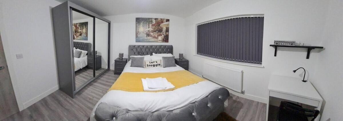 Sav Apartments - 2 Bed Cosy Flat Saffron เลสเตอร์ ห้อง รูปภาพ